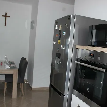 Apartman Vodanovic * Kastel Novi